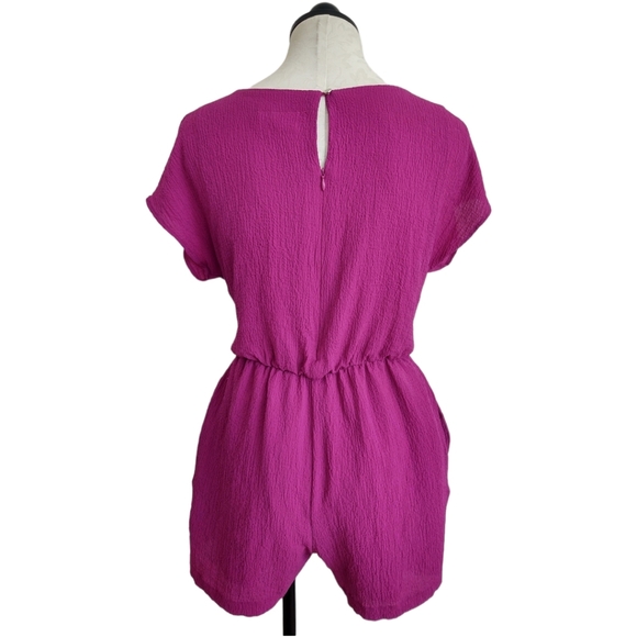 Grayson Magenta Cap Sleeve Shorts Romper Fully Lined Elastic & Tie Waist Size S - Picture 3 of 12